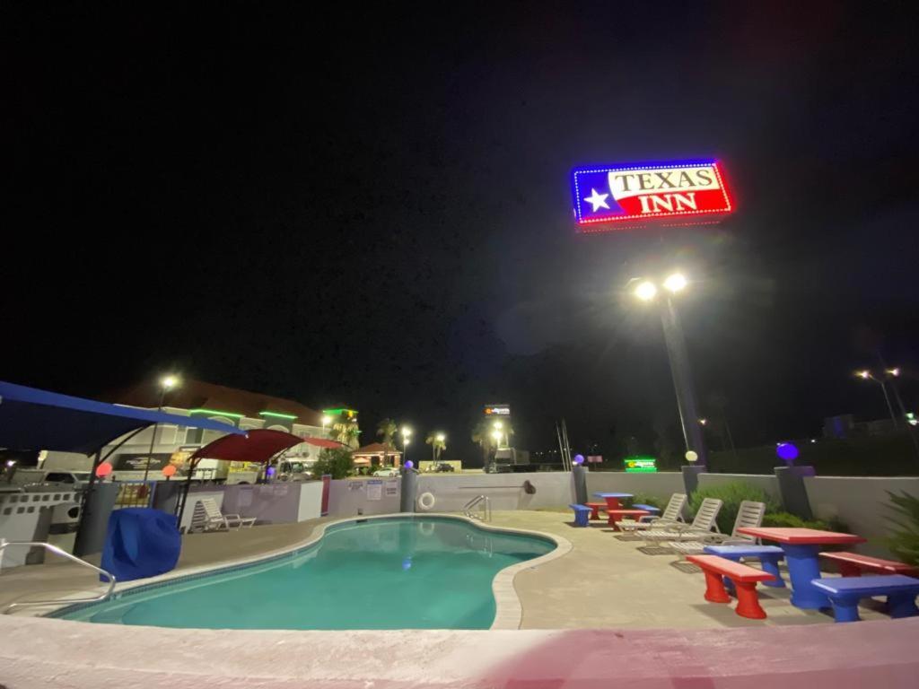 Texas Inn And Suites Raymondville Luaran gambar