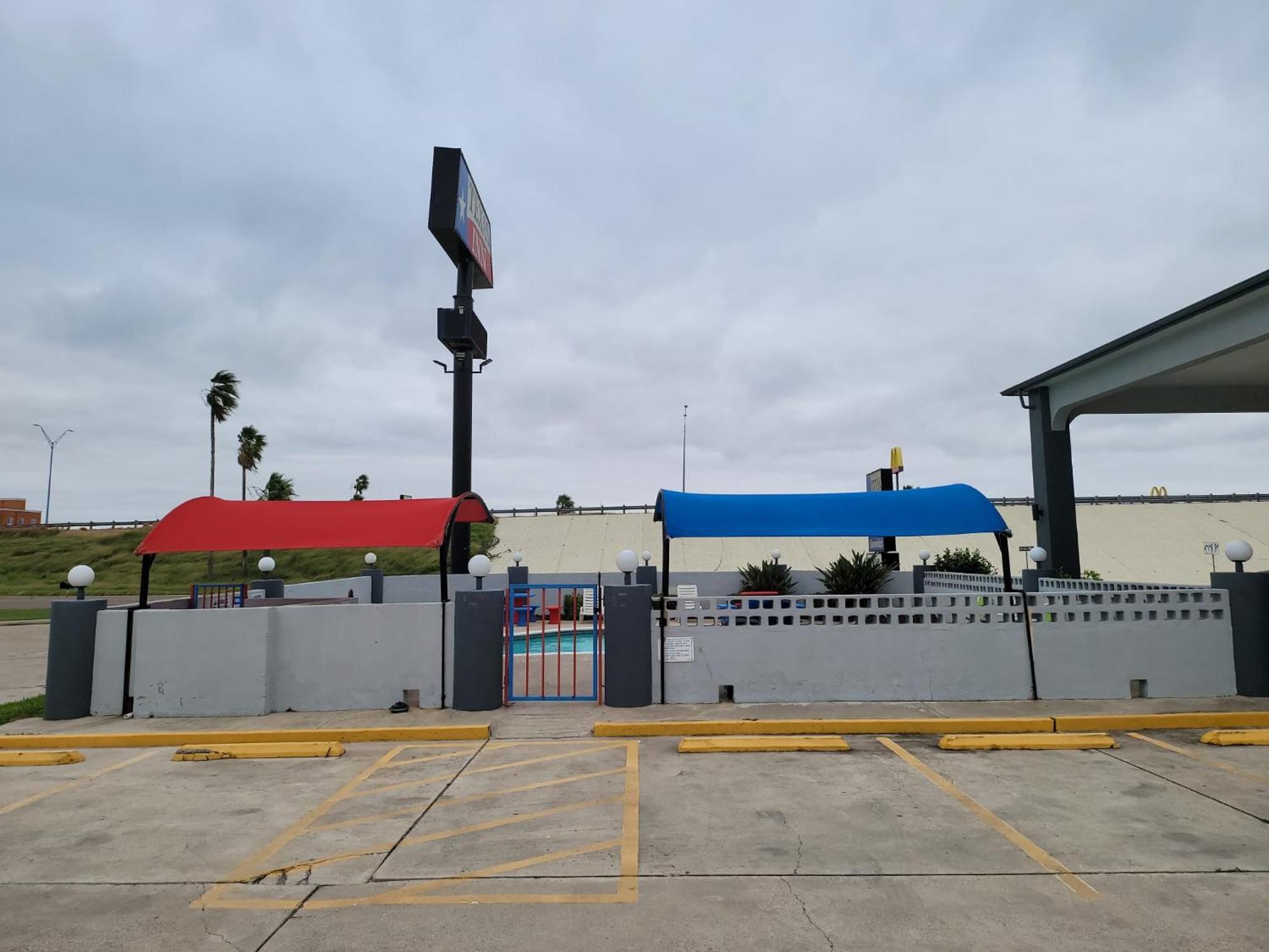 Texas Inn And Suites Raymondville Luaran gambar