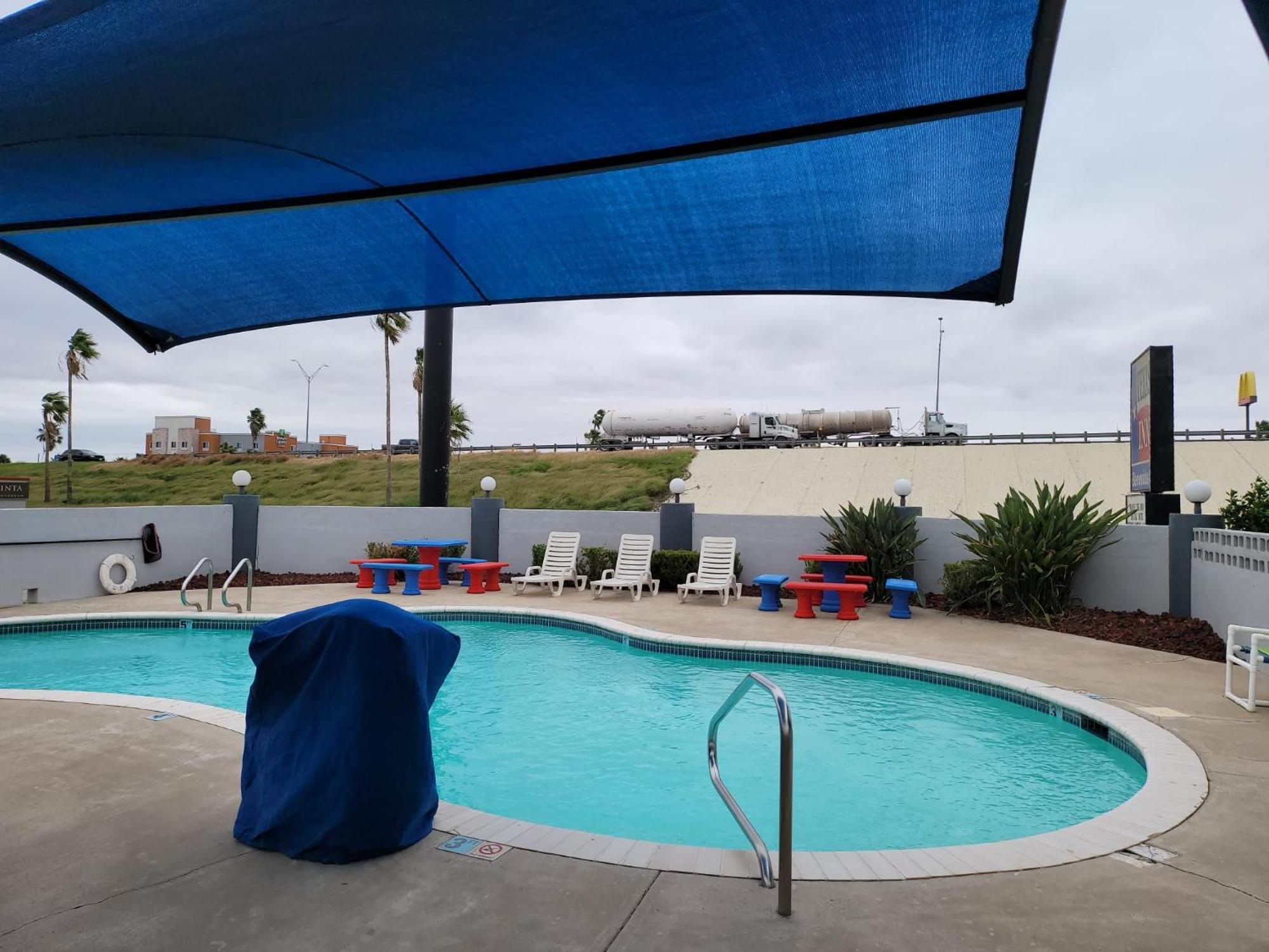 Texas Inn And Suites Raymondville Luaran gambar
